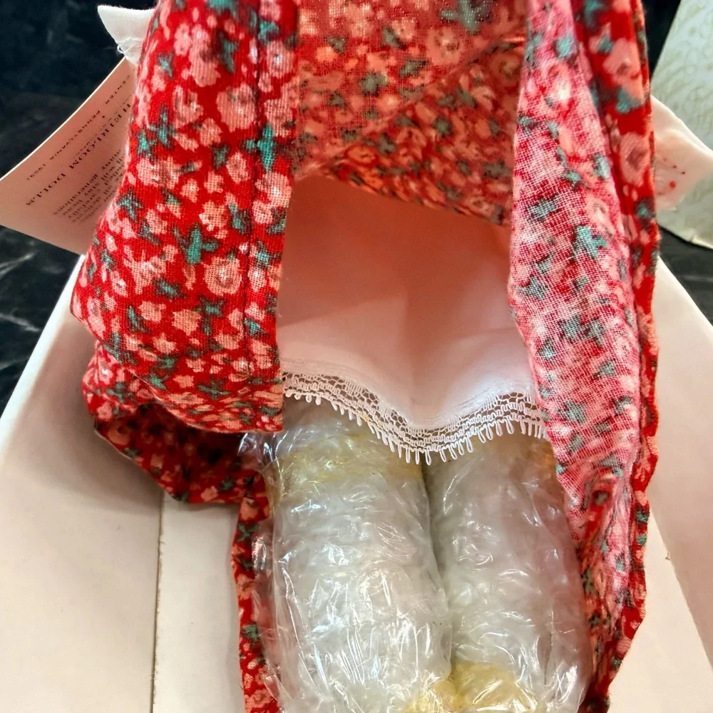 FRANKLIN MINT COMPANY “Alice of New Jersey” Franklin Heirloom Dolls